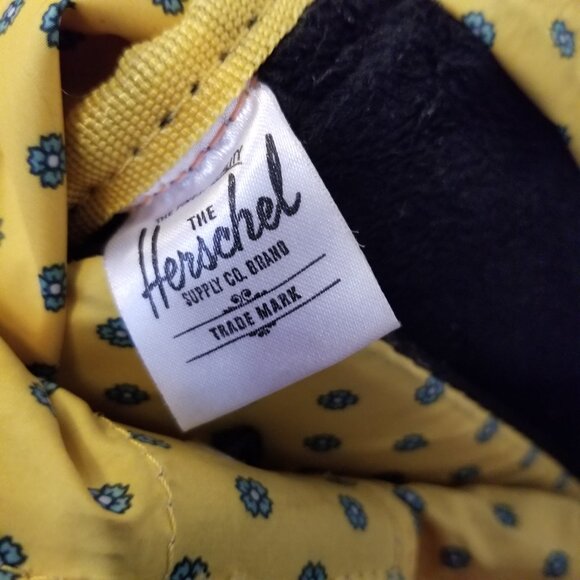 Herschel Poly Backpack For Unisex Salmon Apricot Pink Small Bag Bright Canvas - Picture 13 of 16